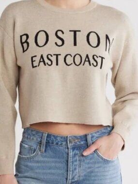 Boston East Coast Beige Cropped Sweater